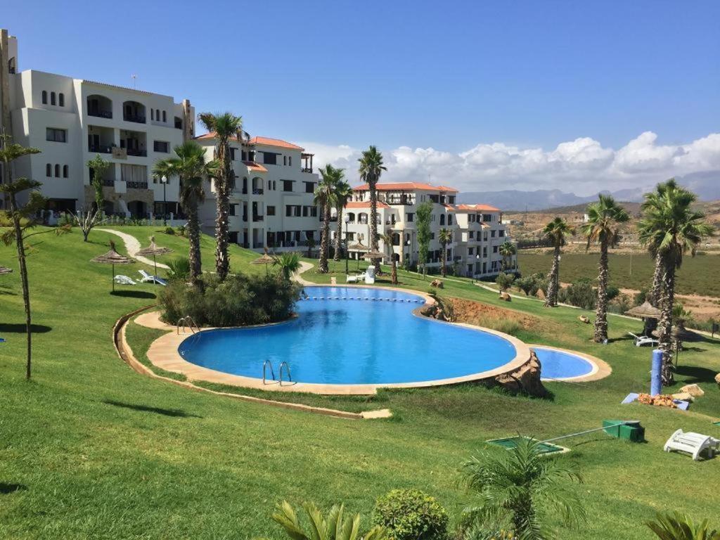 Superbe Appartement Neuf En Residence Avec Piscine Кабо Негро Екстериор снимка