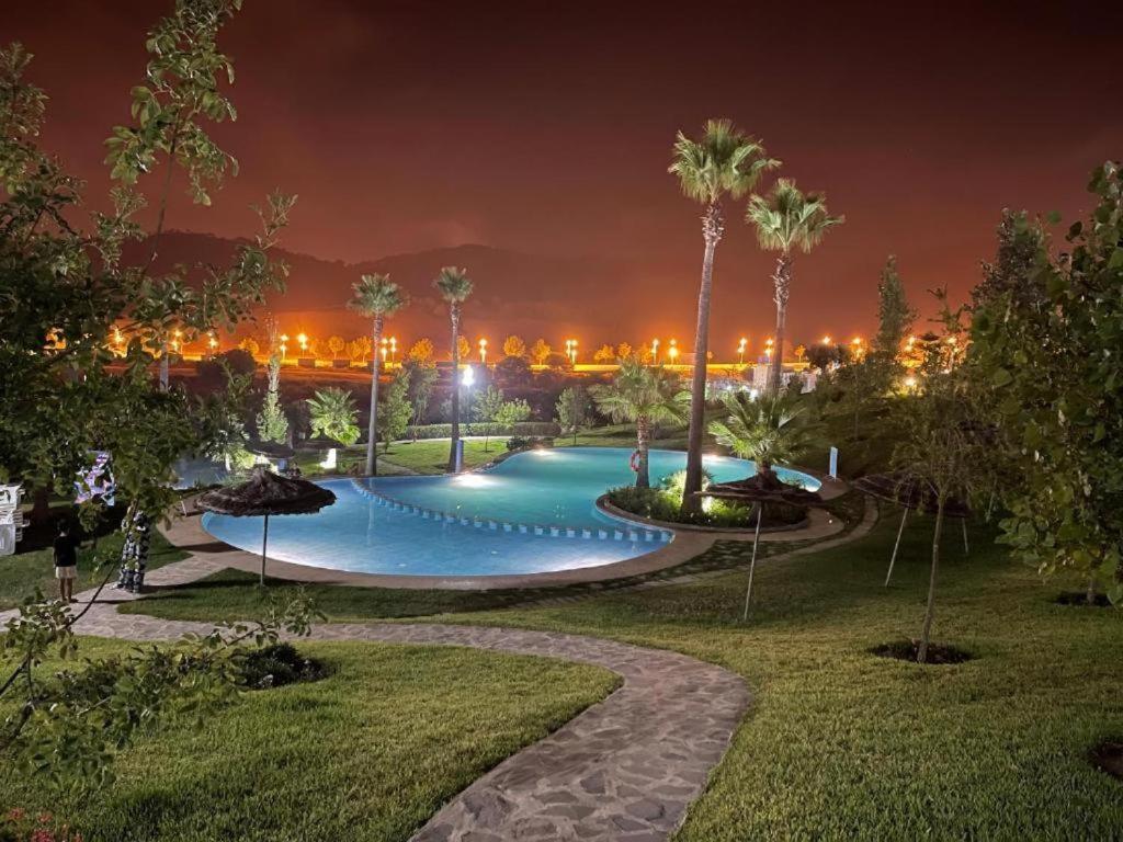 Superbe Appartement Neuf En Residence Avec Piscine Кабо Негро Екстериор снимка