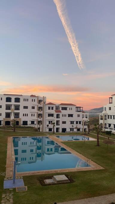 Superbe Appartement Neuf En Residence Avec Piscine Кабо Негро Екстериор снимка