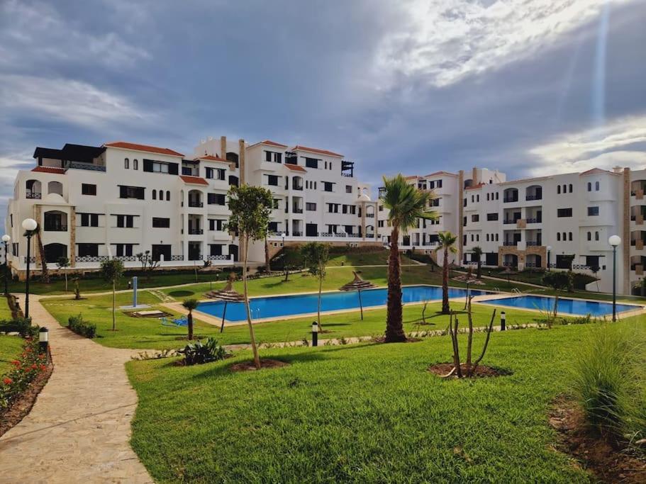 Superbe Appartement Neuf En Residence Avec Piscine Кабо Негро Екстериор снимка